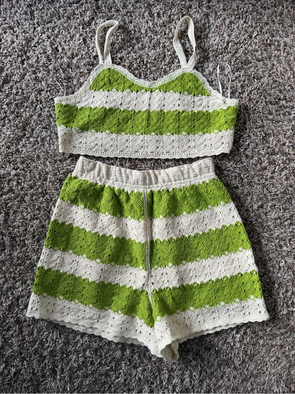 Rebellion Again Crochet Knit Cropped Two Piece Set Womens Size Small